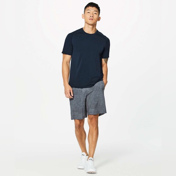 Lululemon | Metal Vent Tech SS - Picture 5 of 6